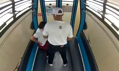 video viral en el metro cable|Toman fuerte decisión por filtrar video sexual de。